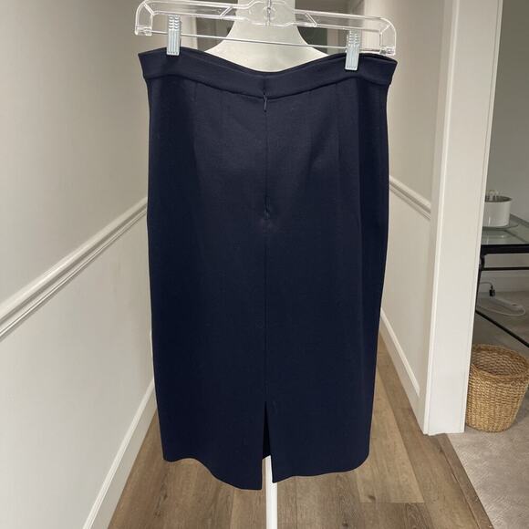 St John Pencil Skirt Womens 8 Navy Blue Knit Back Zip Flaw - Picture 2 of 12